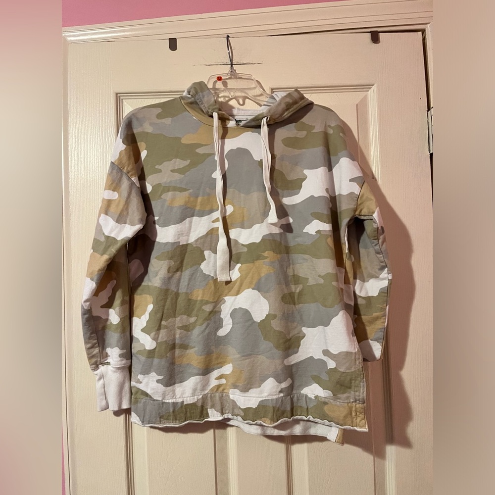 Aerie Camo Camouflage Hooded Tie Long Sleeve Lightweight Sweatshirt Hoodieā